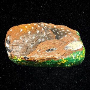 2006 D. Murphy Hand Painted Resting Spotted Fawn Decor Rock Deer 2”T 6”W